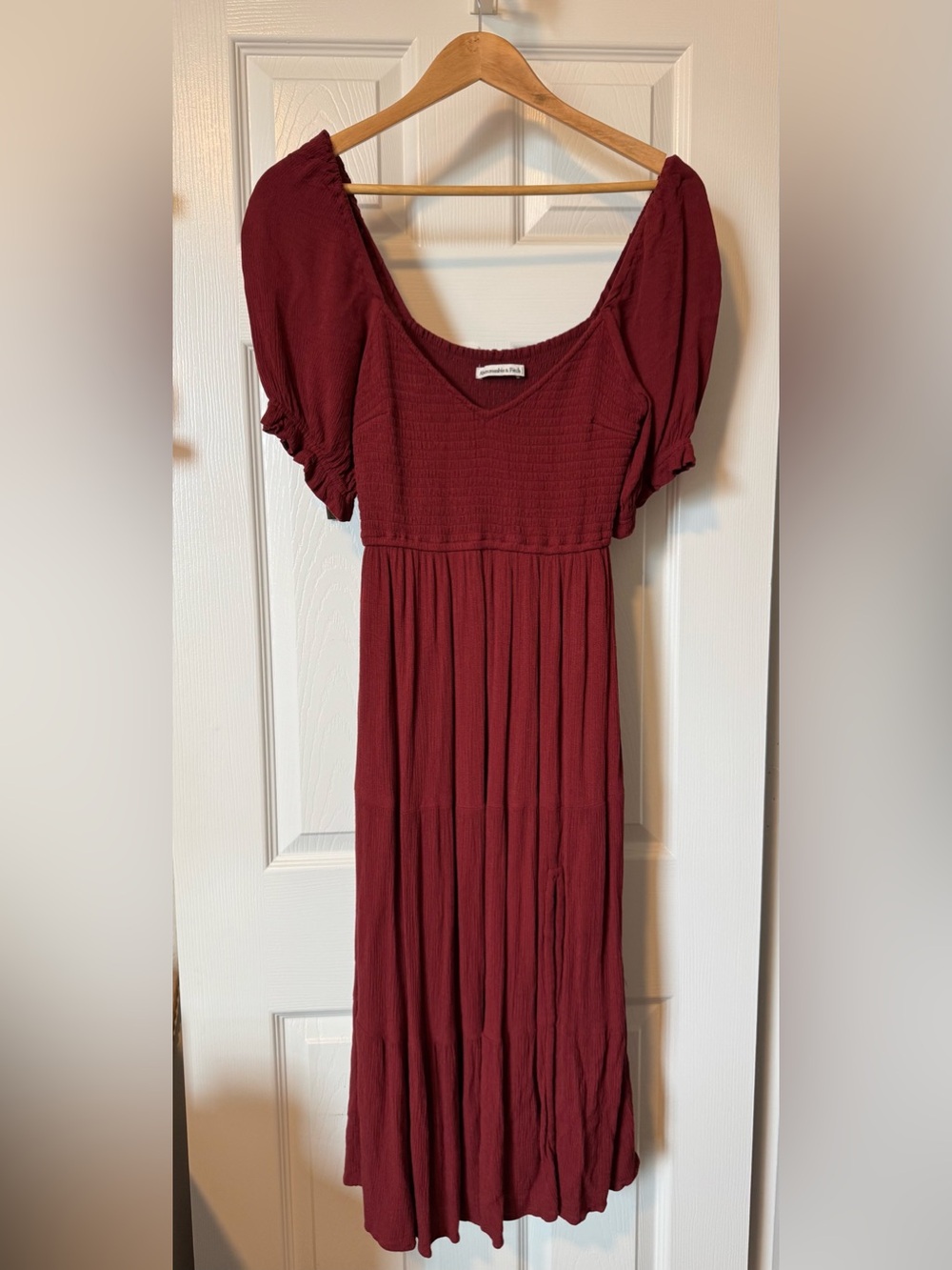 Abercrombie & Fitch Burgundy Puff Sleeve Midi Dress